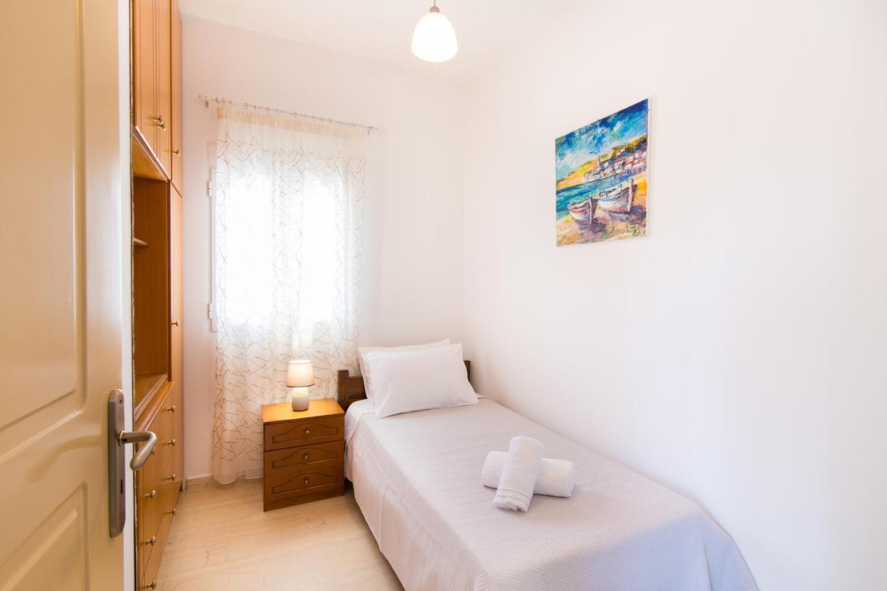 Cozy Renovated Apartment "Filoxenia" 카토다라초 외부 사진