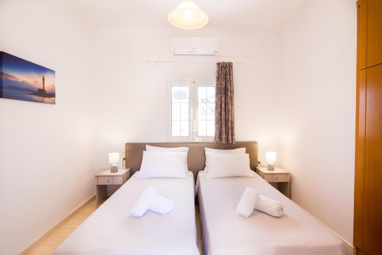 Cozy Renovated Apartment "Filoxenia" 카토다라초 외부 사진