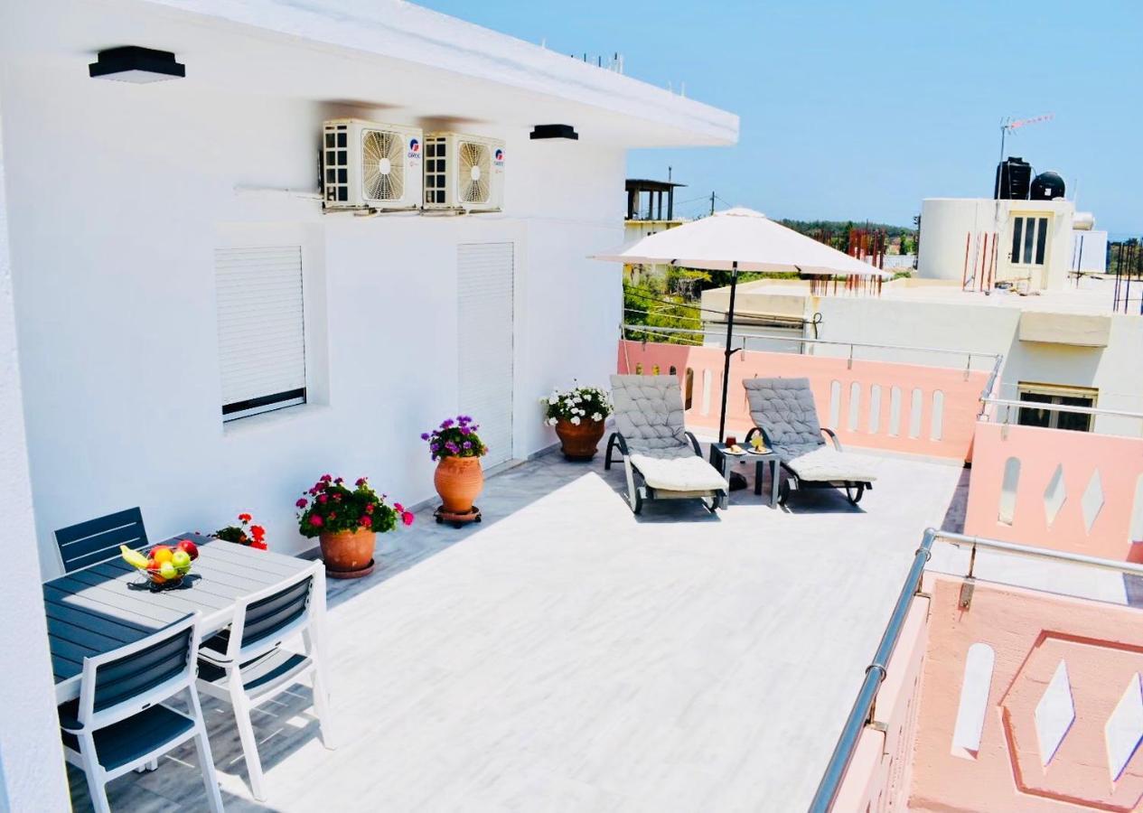 Cozy Renovated Apartment "Filoxenia" 카토다라초 외부 사진