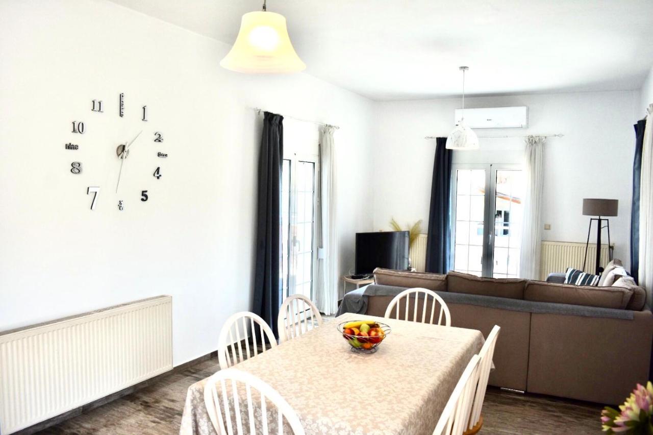 Cozy Renovated Apartment "Filoxenia" 카토다라초 외부 사진