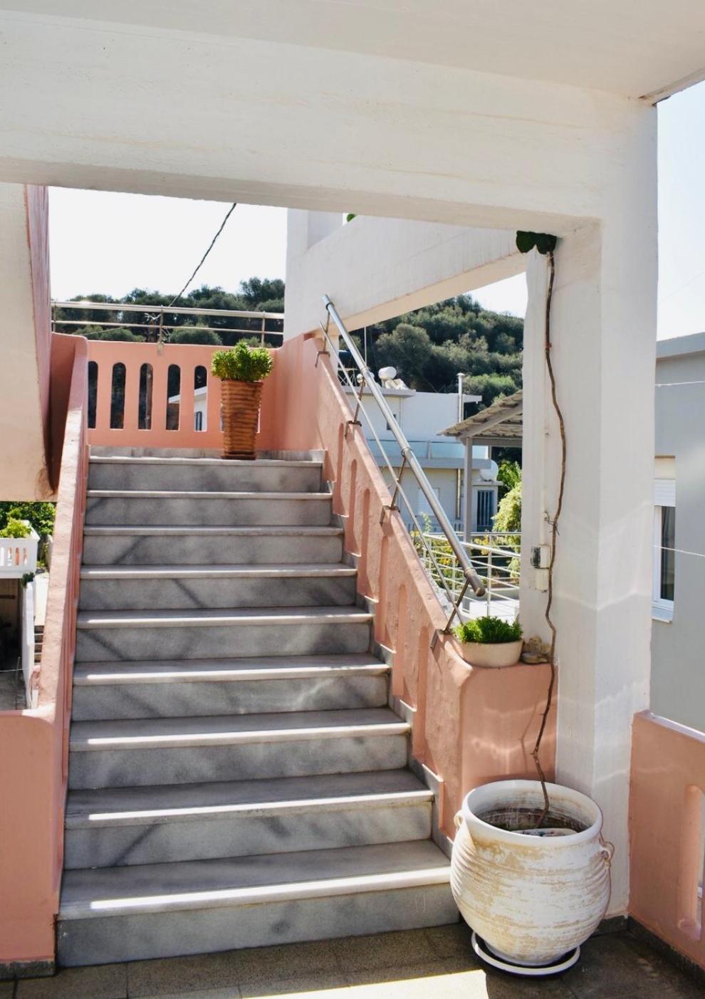 Cozy Renovated Apartment "Filoxenia" 카토다라초 외부 사진